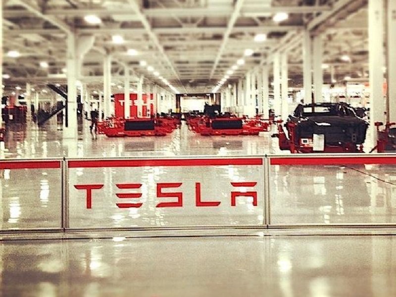 Απίθανα κέρδη για όσους είχαν προνοήσει να επενδύσουν στην Tesla – News.gr