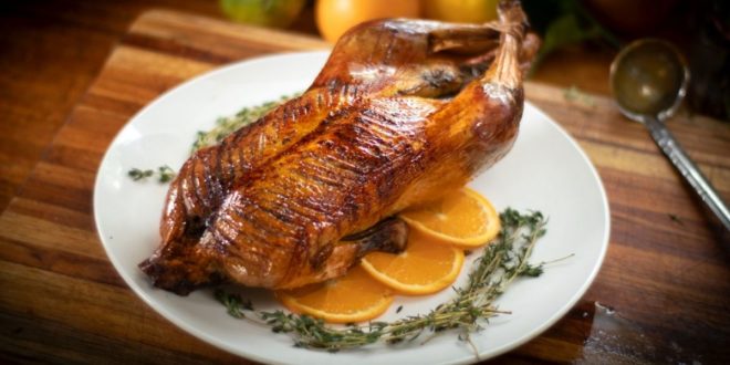 Πάπια πορτοκάλι: Η ιδανική συνταγή για το Χριστουγεννιάτικο τραπέζι - BORO από την ΑΝΝΑ ΔΡΟΥΖΑ