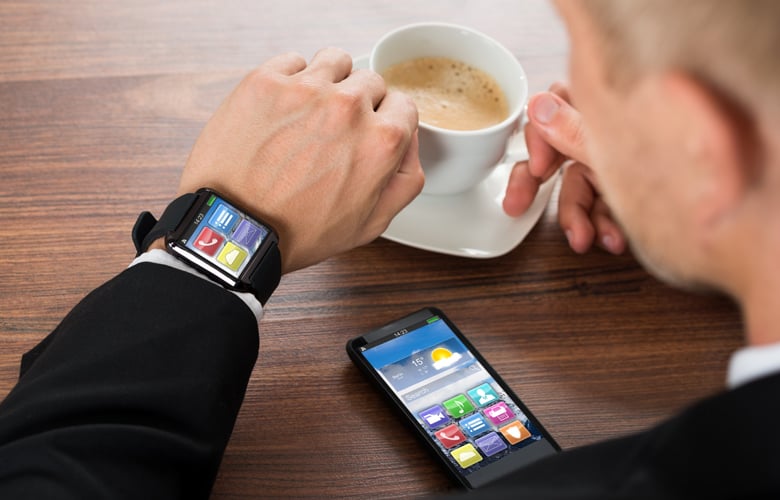 Πώς τα smartwatches βοηθούν στην προστασία της υγείας – News.gr